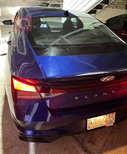 هیوندای ئەلەنترا